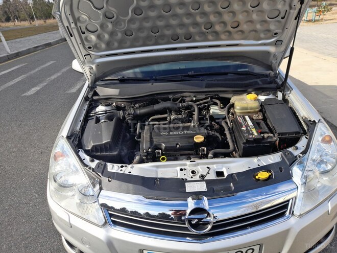 Opel Astra 2007, 239,250 km - 1.4 л - Gəncə