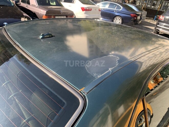 Mercedes E 280 1999, 295,000 km - 2.8 л - Bakı