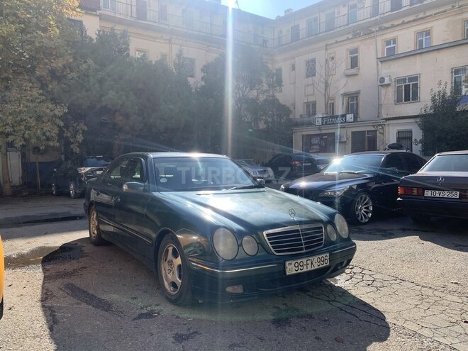 Mercedes E 280 1999, 295,000 km - 2.8 л - Bakı