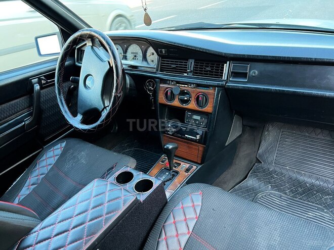 Mercedes 190 1991, 300,000 km - 2.0 l - Bakı