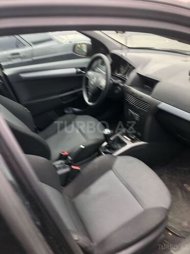 Opel Astra 2006, 218,000 km - 1.3 l - Bakı