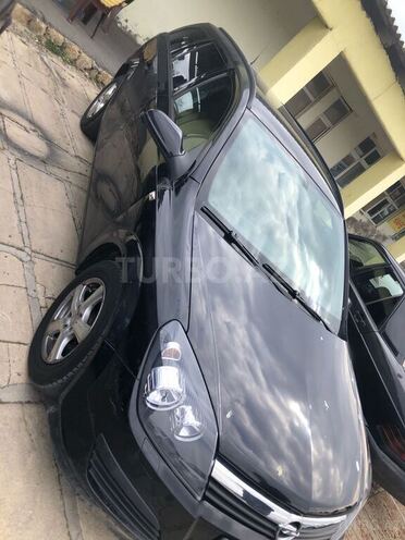 Opel Astra 2006, 218,000 km - 1.3 l - Bakı
