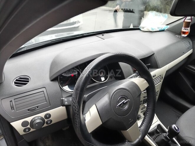 Opel Astra 2007, 171,000 km - 1.4 l - Bakı