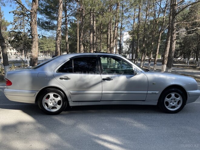 Mercedes E 200 1997, 245,000 km - 2.0 l - Sumqayıt