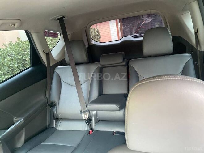 Toyota Prius V 2012, 330,000 km - 1.8 l - Bakı