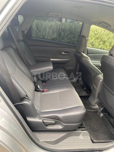 Toyota Prius V 2012, 330,000 km - 1.8 l - Bakı