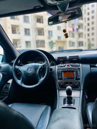 Mercedes C 240 2001, 258,000 km - 2.6 l - Bakı