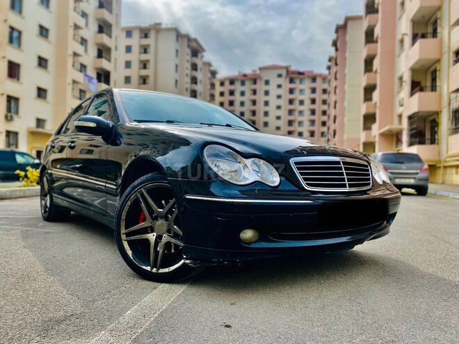 Mercedes C 240 2001, 258,000 km - 2.6 l - Bakı