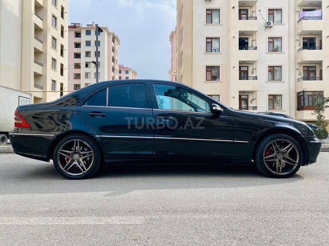 Mercedes C 240 2001, 258,000 km - 2.6 l - Bakı