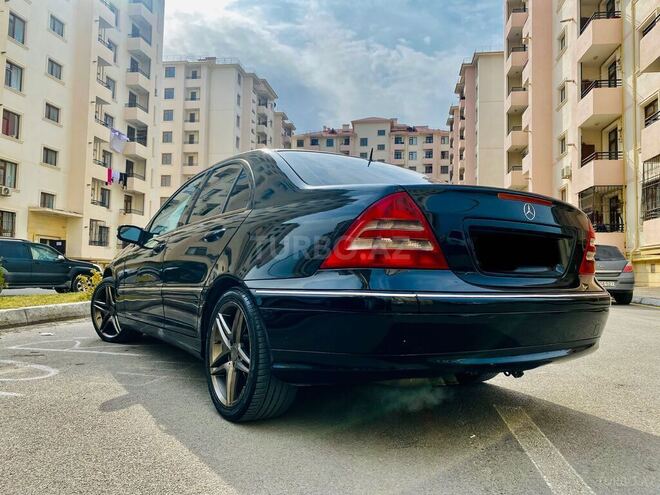 Mercedes C 240 2001, 258,000 km - 2.6 l - Bakı