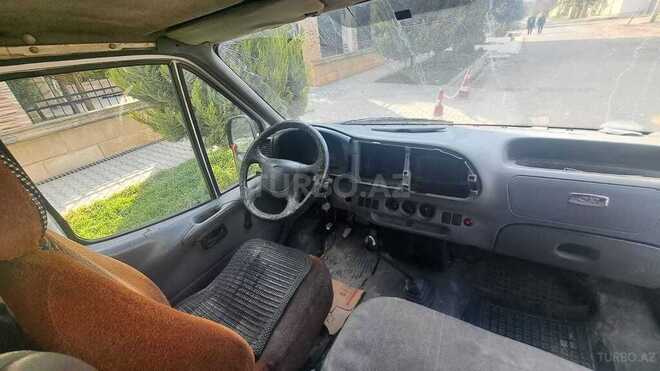 Ford Transit 2000, 300,000 km - 2.5 l - Salyan