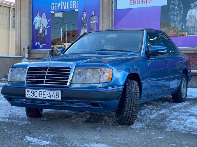 Mercedes E 220 1992, 430,000 km - 2.2 l - Quba