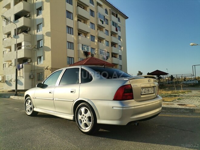 Opel Vectra 2000, 350,000 km - 1.8 л - Sumqayıt