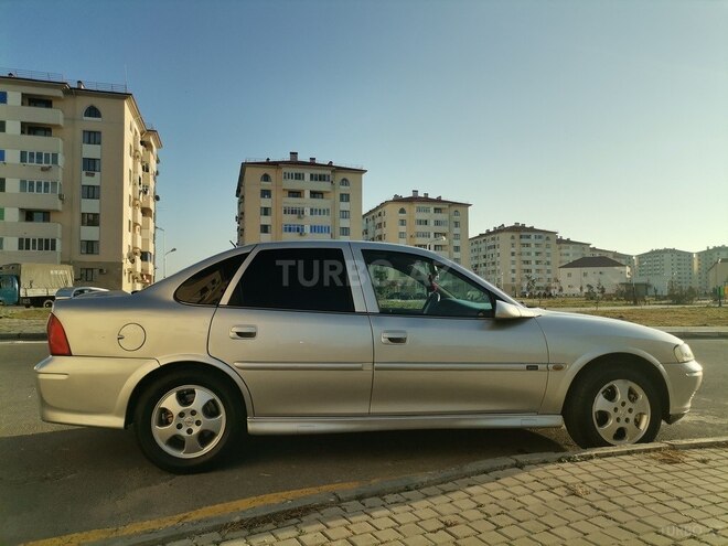 Opel Vectra 2000, 350,000 km - 1.8 л - Sumqayıt