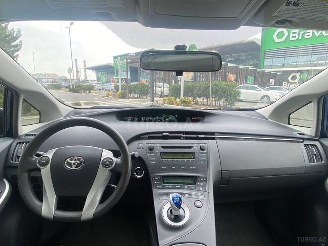 Toyota Prius 2010, 135,000 km - 1.8 l - Bakı
