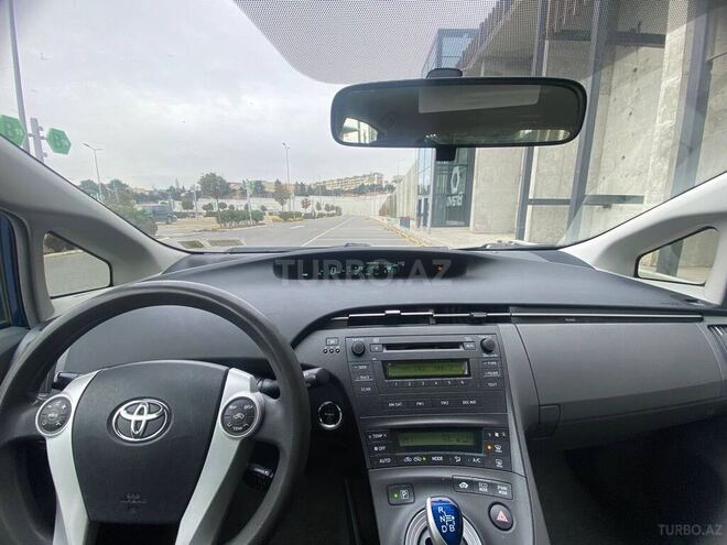 Toyota Prius 2010, 135,000 km - 1.8 l - Bakı
