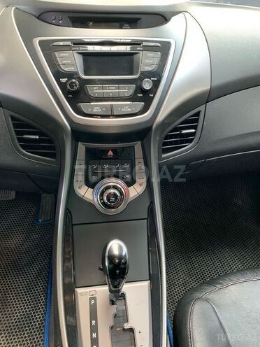 Hyundai Elantra 2013, 134,000 km - 1.8 л - Gəncə