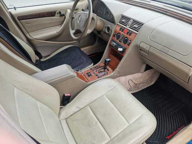 Mercedes C 230 2000, 316,236 km - 2.3 л - Bakı