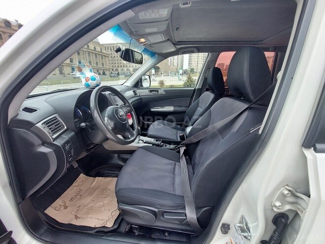 Subaru Forester 2009, 296,000 km - 2.0 l - Bakı