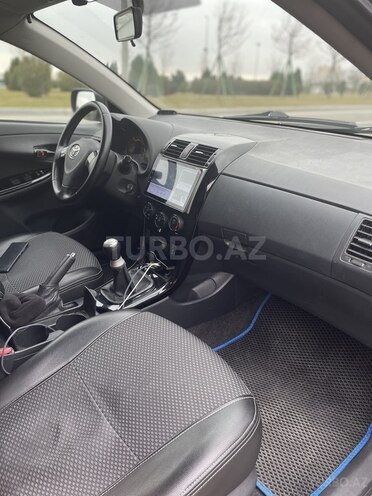 Toyota Corolla 2007, 235,000 km - 1.4 л - Bakı