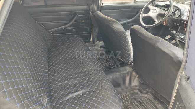 LADA (VAZ) 2106 1990, 28,630 km - 1.6 l - Salyan