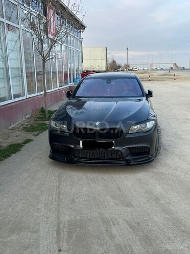 BMW 528 2013, 238,000 km - 2.0 л - Bakı