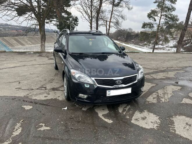 Kia Ceed 2010, 163,000 km - 1.4 l - Quba