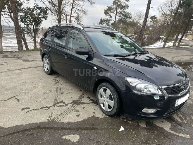 Kia Ceed 2010, 163,000 km - 1.4 l - Quba