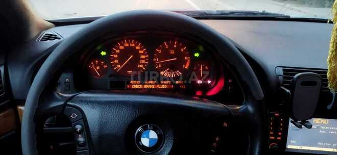 BMW 528 1998, 423,000 km - 2.8 l - Bakı