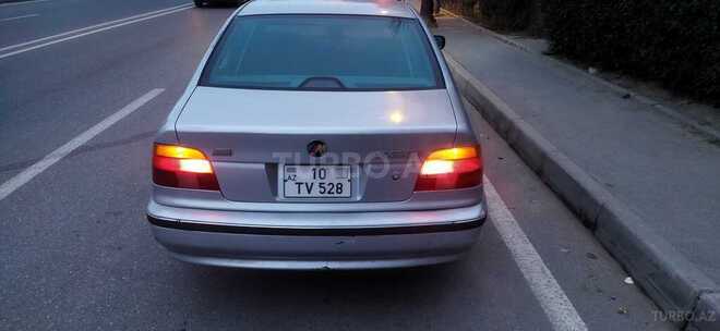 BMW 528 1998, 423,000 km - 2.8 l - Bakı