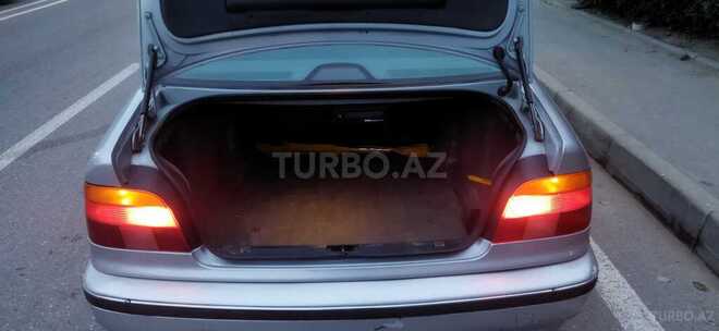 BMW 528 1998, 423,000 km - 2.8 l - Bakı
