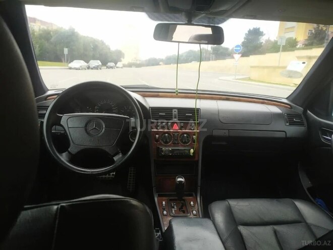 Mercedes C 280 1998, 286,000 km - 2.8 l - Bakı