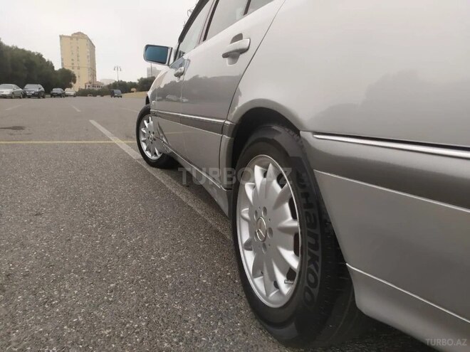 Mercedes C 280 1998, 286,000 km - 2.8 l - Bakı