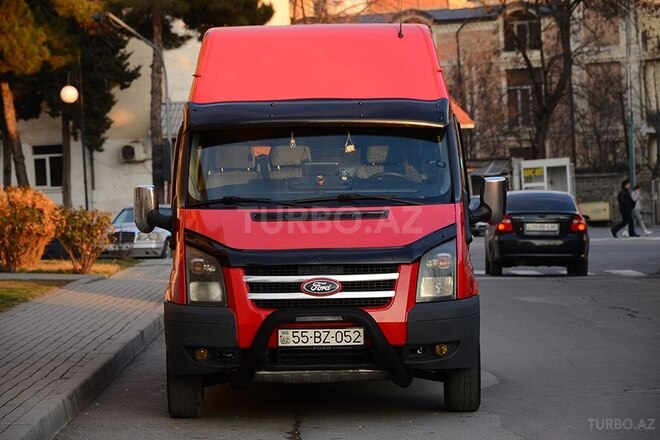Ford Transit 2010, 597,500 km - 2.4 l - Şəki