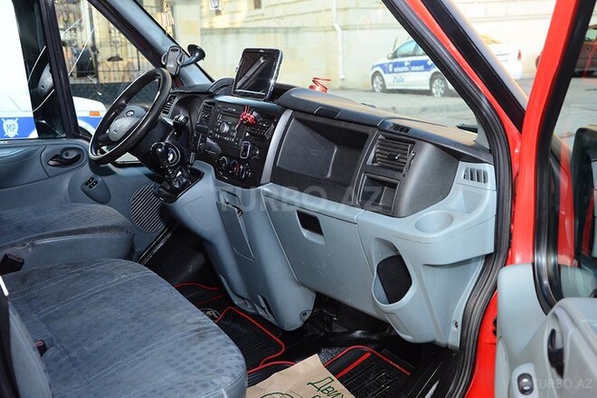 Ford Transit 2010, 597,500 km - 2.4 l - Şəki