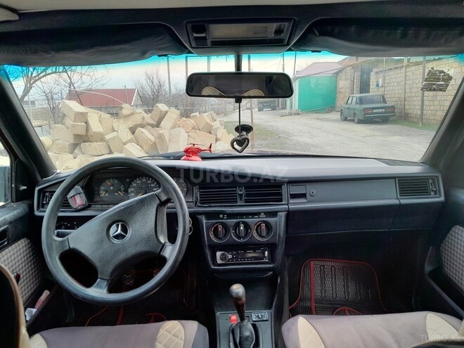 Mercedes 190 1992, 420,000 km - 1.8 л - Bakı