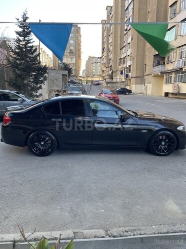 BMW 530 2011, 250,000 km - 3.0 л - Bakı