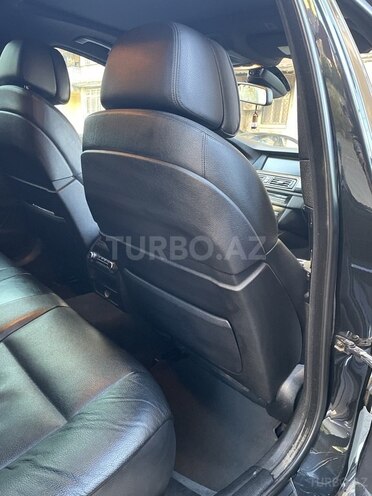 BMW 530 2011, 250,000 km - 3.0 л - Bakı