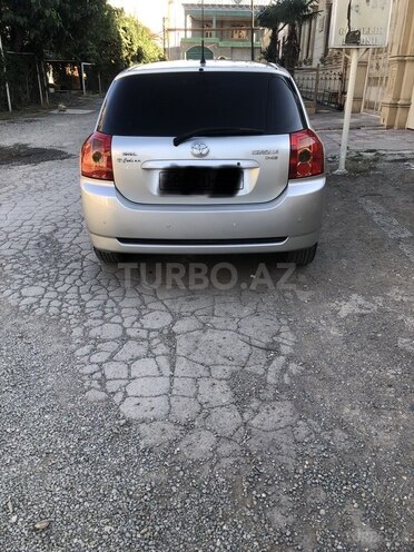 Toyota Corolla 2005, 230,000 km - 1.4 l - Gəncə