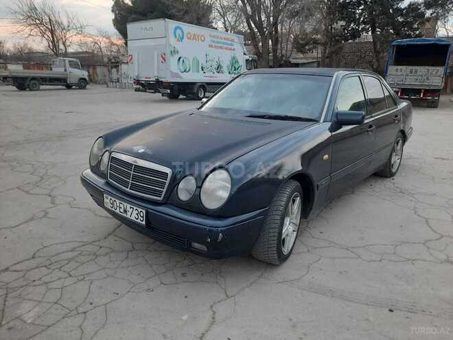 Mercedes E 230 1996, 216,000 km - 2.3 л - Sumqayıt