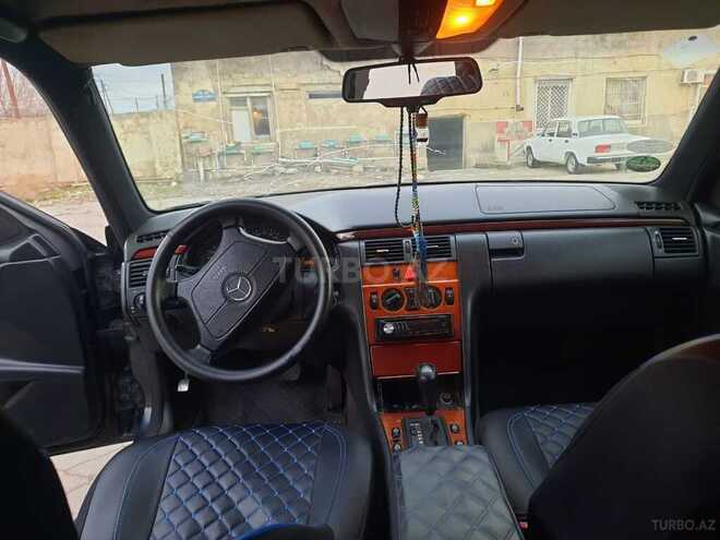 Mercedes E 230 1996, 216,000 km - 2.3 л - Sumqayıt