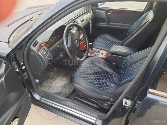 Mercedes E 230 1996, 216,000 km - 2.3 л - Sumqayıt