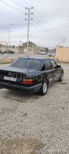 Mercedes E 200 1990, 350,000 km - 2.0 l - Bakı