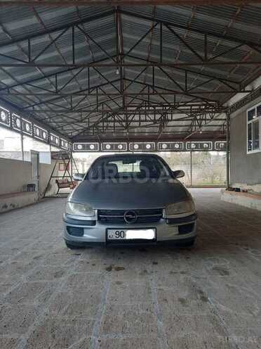 Opel Omega 1995, 286,714 km - 2.0 л - Saatlı