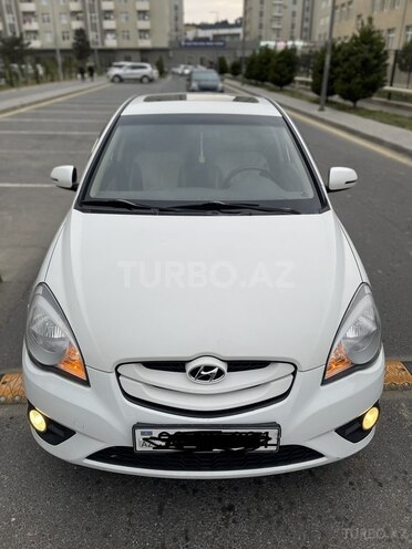 Hyundai Accent 2009, 130,000 km - 1.4 l - Bakı