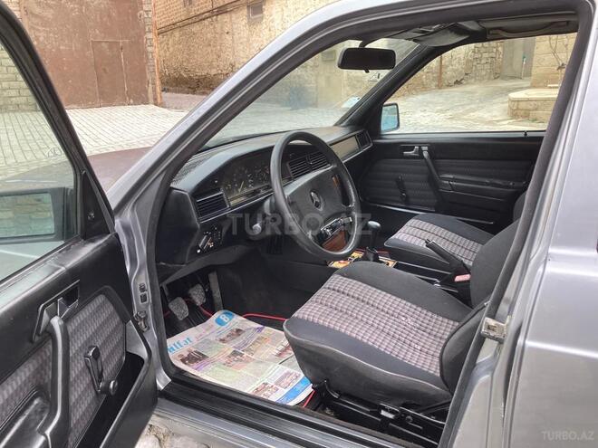 Mercedes 190 1992, 290,123 km - 2.0 l - Bakı
