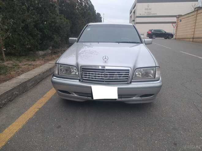 Mercedes C 240 1999, 135,000 km - 2.4 л - Bakı