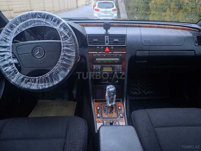 Mercedes C 240 1999, 135,000 km - 2.4 л - Bakı