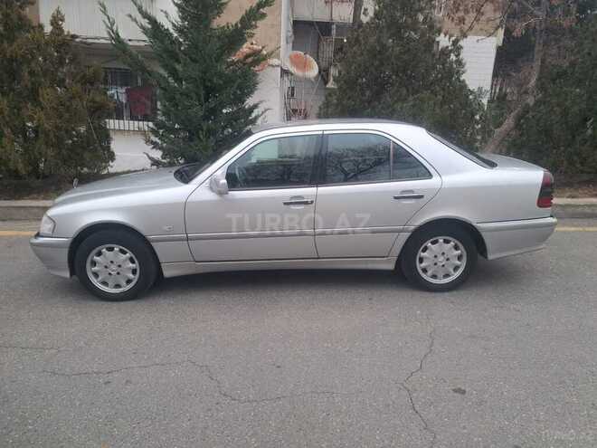 Mercedes C 240 1999, 135,000 km - 2.4 л - Bakı