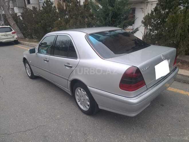 Mercedes C 240 1999, 135,000 km - 2.4 л - Bakı